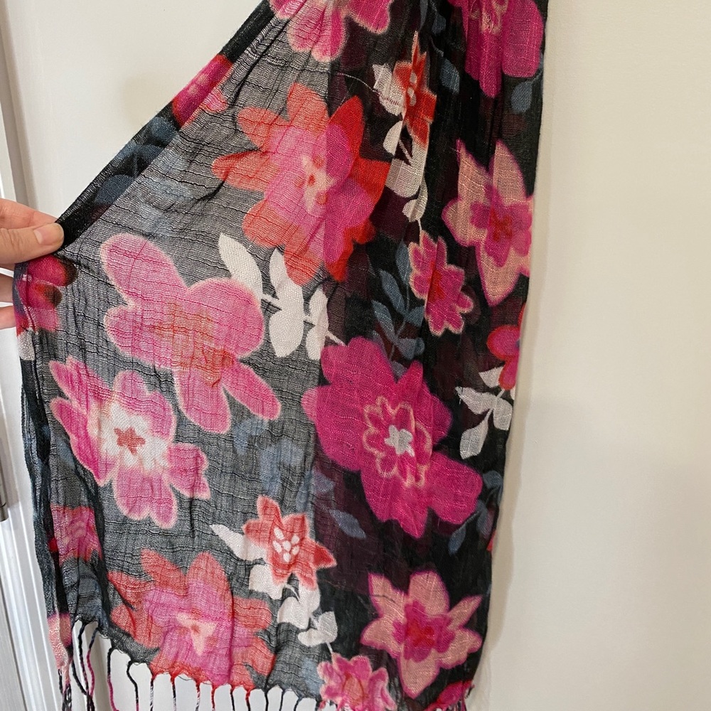 •2/$15• Thin Floral Scarf with Tassels in Black, Red, Pink, & White
